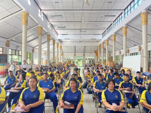 LINE ALBUM การเรียนการสอนพระพุทธศาสนาวันอาทิตย์ 251111 1