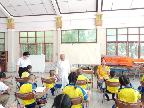 LINE ALBUM การเรียนการสอนพระพุทธศาสนาวันอาทิตย์ 251111 2