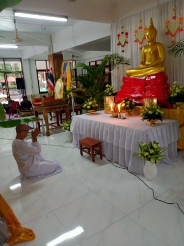 LINE ALBUM ทำบุญวันออกพรรษา-มีเทศมหาชาติมี.น.รต่างมาฝังเทศ 251111 13