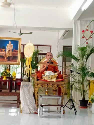 LINE ALBUM ทำบุญวันออกพรรษา-มีเทศมหาชาติมี.น.รต่างมาฝังเทศ 251111 16